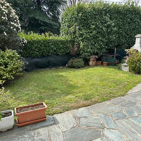 Casa Lea Апартаменты Комо